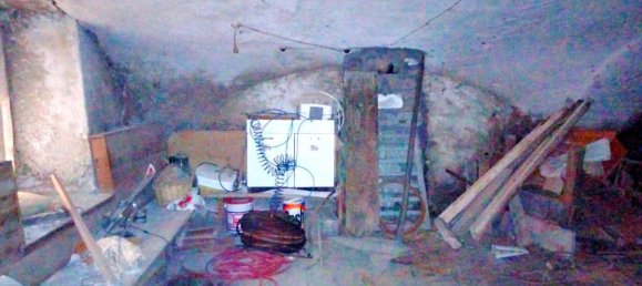 8 rooms House in Avise, Italy No. 69241 12