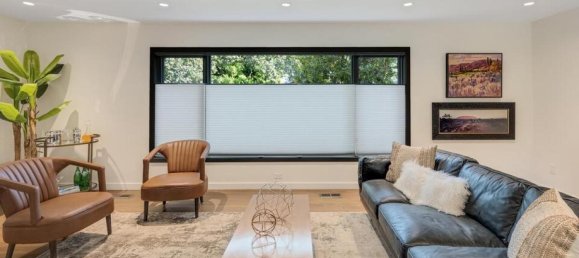 5 bedrooms House in British Columbia, Canada No. 1056 9