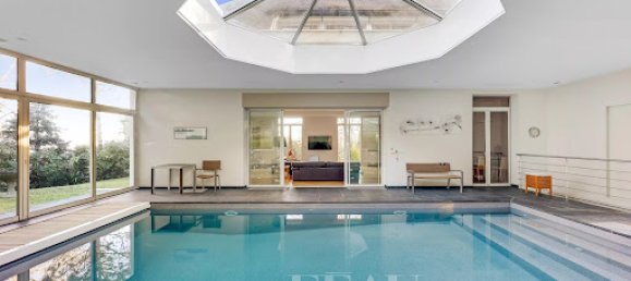 5 bedrooms House in Le Port-Marly, France No. 118311 6