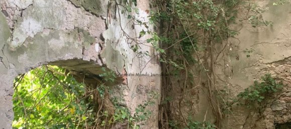 Casa de 6 habitaciónes en Madruzzo, Italy No. 76218 2