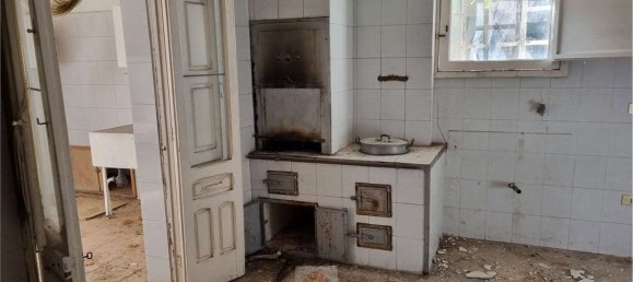 Casa de 4 dormitorios en Lizzanello, Italy No. 334495 8