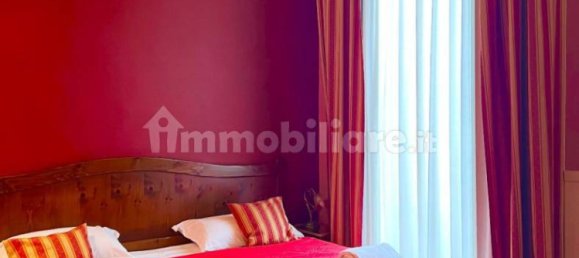 681m² Hotel in Catania, Italy No. 278197 3