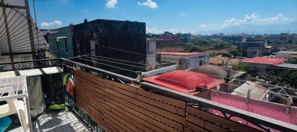 3 rooms Apartment in Torre del Greco, Italy No. 261132 17