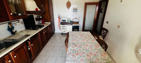 3 rooms Apartment in Torre del Greco, Italy No. 261132 14