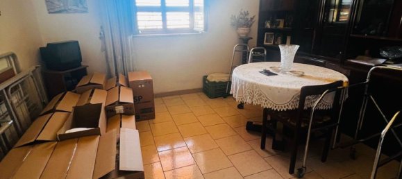 3 rooms Apartment in Torre del Greco, Italy No. 261132 7