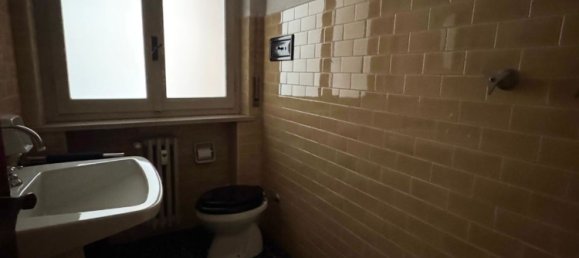 86m² Office in Parma, Italy No. 229724 7