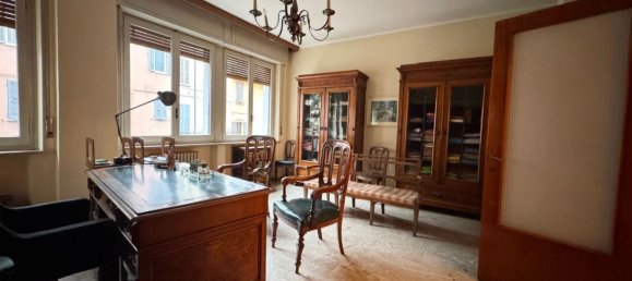 86m² Office in Parma, Italy No. 229724 3