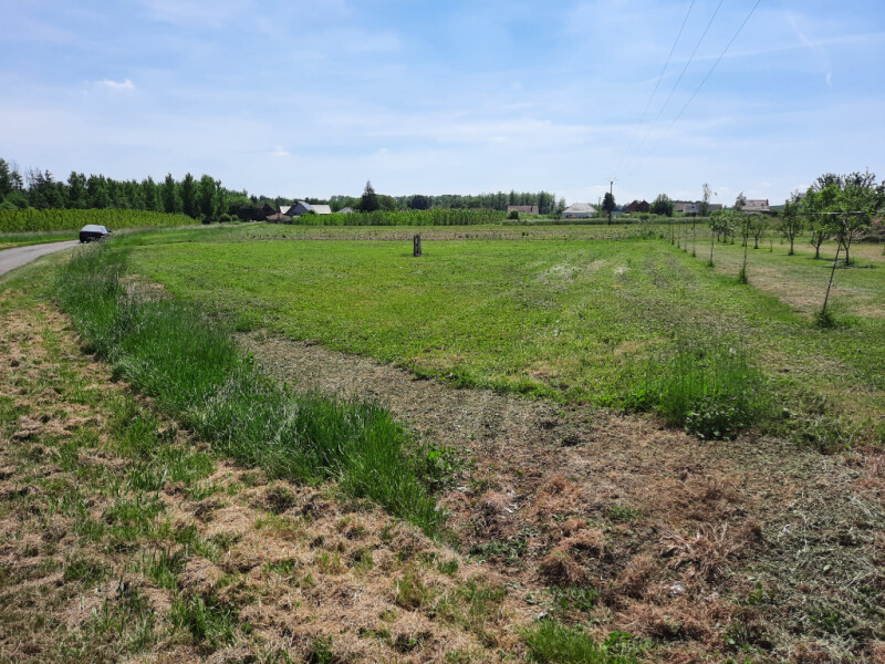 1 bedroom Land in La Fere, France No. 93676