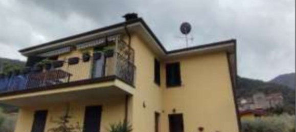 4 rooms Apartment in Borgo a Mozzano, Italy No. 202861 34