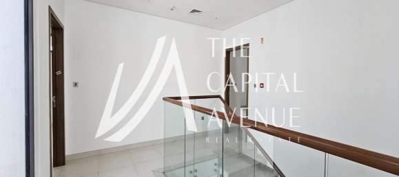 Villa T4 em Yas Island, UAE N.º 33685 19