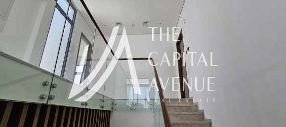 Villa T4 em Yas Island, UAE N.º 33685 10