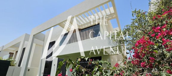 Villa T4 em Yas Island, UAE N.º 33685 2