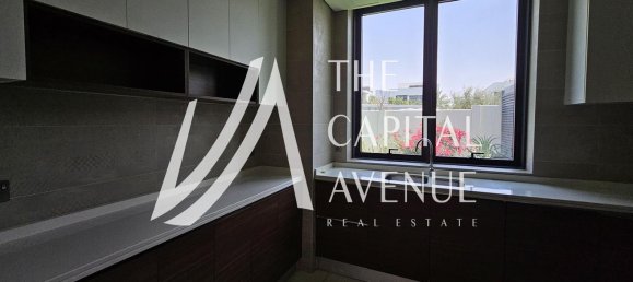 Villa T4 em Yas Island, UAE N.º 33685 23