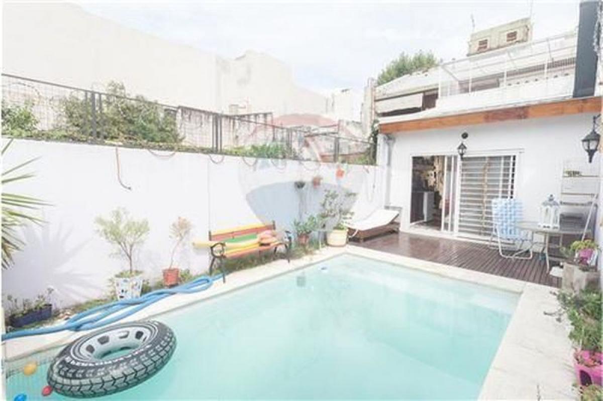 3 bedrooms House in Buenos Aires, Argentina No. 93053