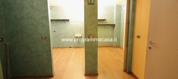 Коммерческая недвижимость с 1 комнатой в Сеграте, Италия № 188124 22