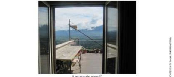 5-salle Appartement à Sant'Angelo Romano, Italy No. 189095 2