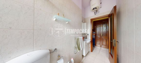 Apartamento de 2 dormitorios en Turin, Italy No. 339309 13