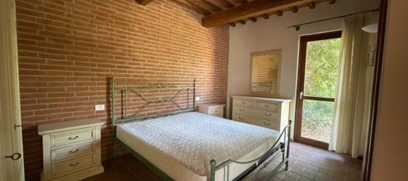 18 rooms Villa in Cortona, Italy No. 52146 7