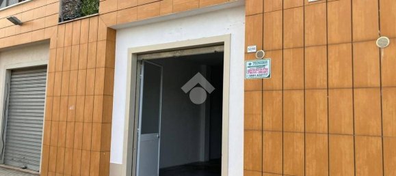 1-salle Propriété commerciale à Foggia, Italy No. 31759 2