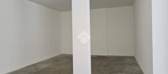 1-salle Propriété commerciale à Foggia, Italy No. 31759 13