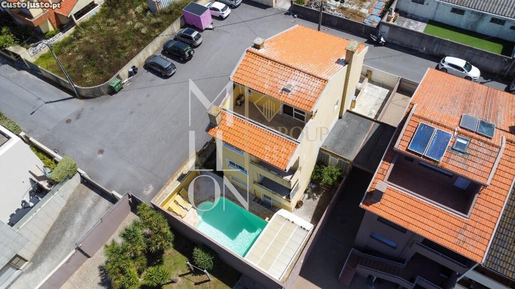 4 غرف نوم منزل في Vila Nova de Gaia, Portugal رقم 218978