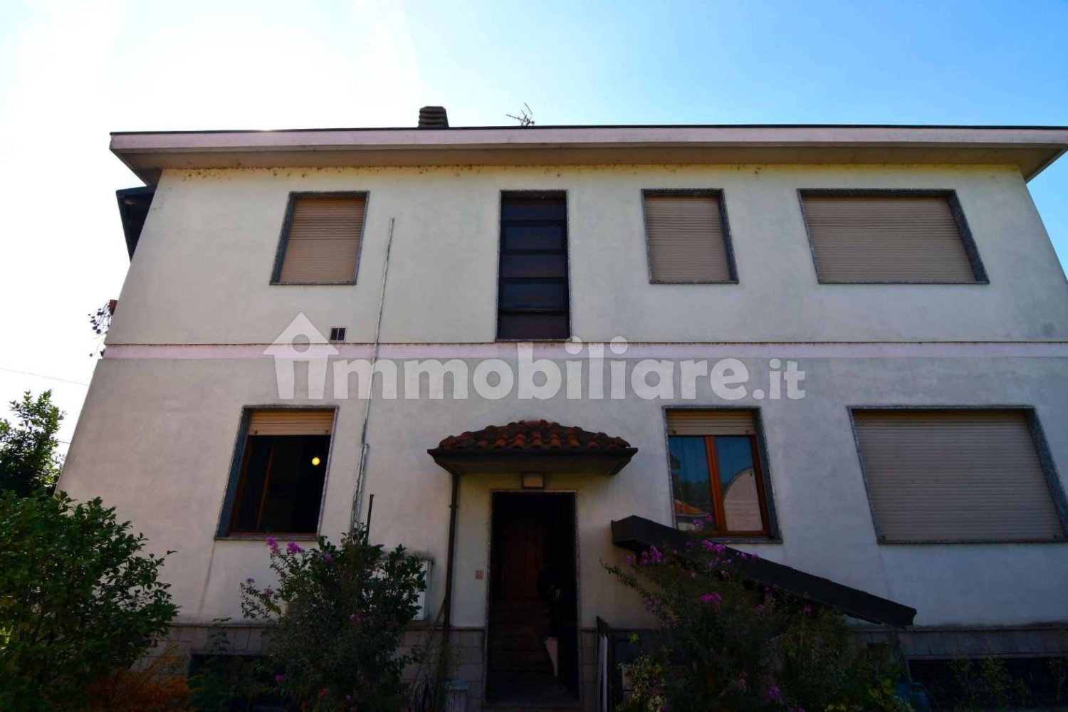 3 Schlafzimmer Wohnung in Abbiategrasso, Italy, Nr. 341986