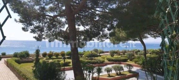 Квартира с 2 спальнями в Аренцано, Италия № 42453 24