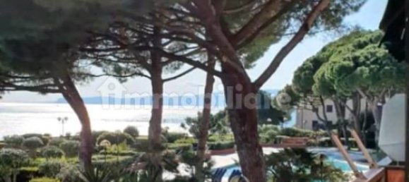 Квартира с 2 спальнями в Аренцано, Италия № 42453 9