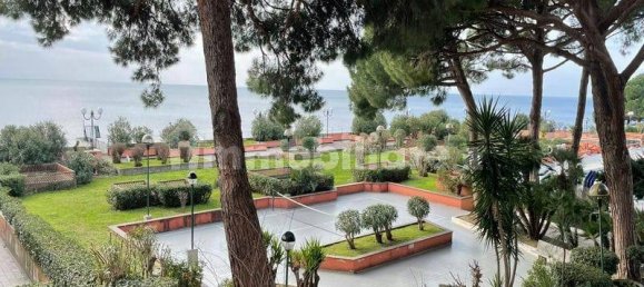 Квартира с 2 спальнями в Аренцано, Италия № 42453 12