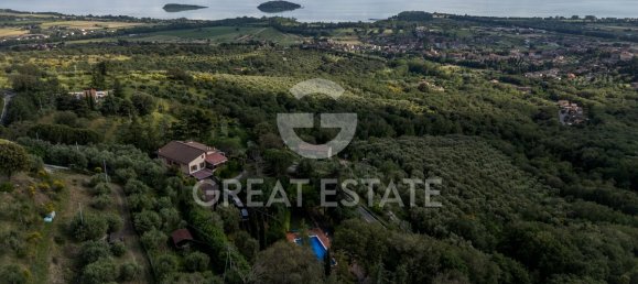 4 bedrooms Villa in Tuoro sul Trasimeno, Italy No. 288068 6