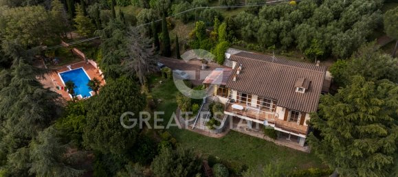 4 bedrooms Villa in Tuoro sul Trasimeno, Italy No. 288068 4