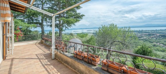 4 bedrooms Villa in Tuoro sul Trasimeno, Italy No. 288068 12