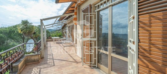 4 bedrooms Villa in Tuoro sul Trasimeno, Italy No. 288068 13