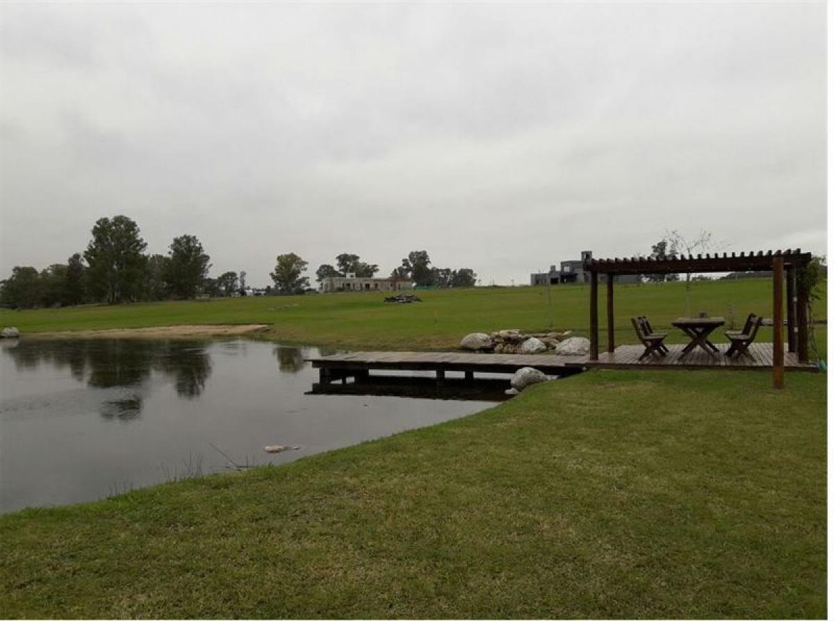 Terreno de 1 dormitorio en Exaltación de la Cruz, Argentina No. 48188