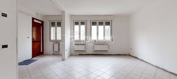 Casa de 2 dormitorios en Bondeno, Italy No. 280707 9