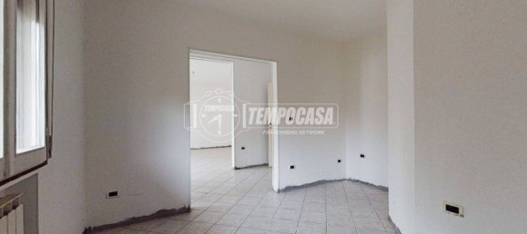 Casa de 2 dormitorios en Bondeno, Italy No. 280707 12