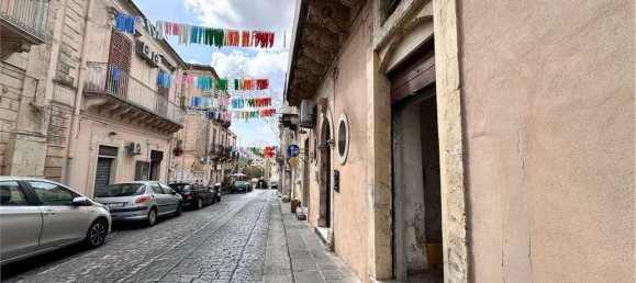 عقار تجاري في Noto, Italy 85متر مربع رقم 84927 2