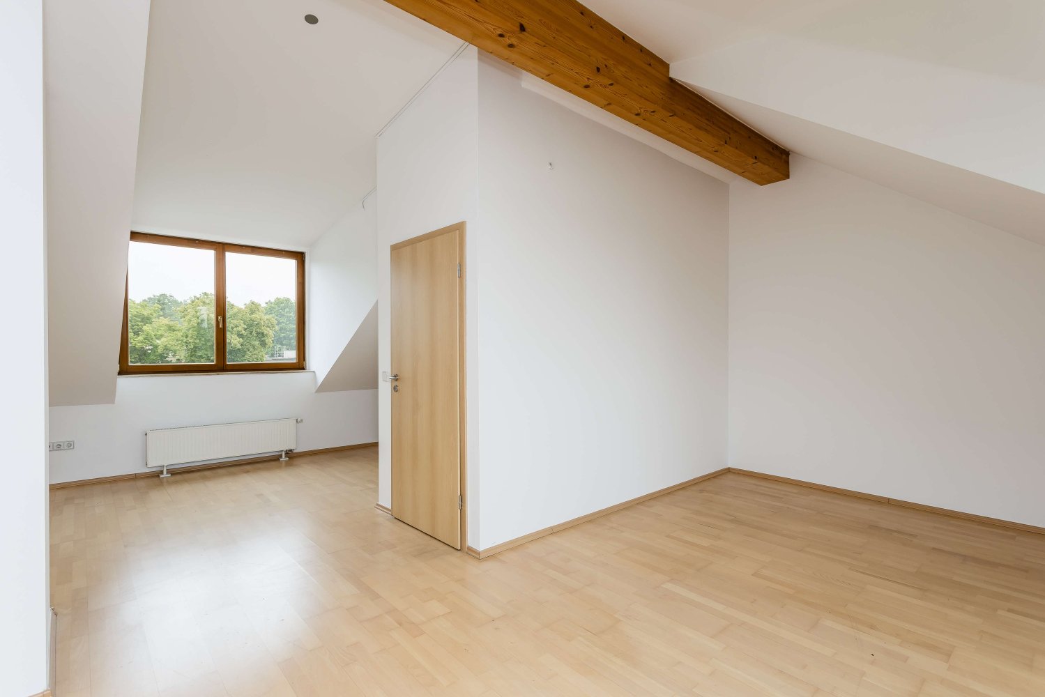 Таунхаус с 4 комнатами в Oberhavel, Германия № 261160