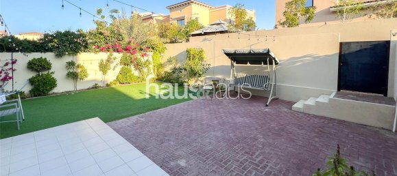 4 bedrooms Villa in Reem, UAE No. 99008 7