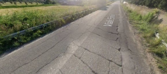 Коммерческая недвижимость 240м² в Катандзаро, Италия № 342748 22