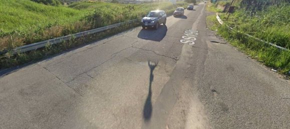 Коммерческая недвижимость 240м² в Катандзаро, Италия № 342748 17