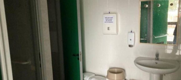 Коммерческая недвижимость 240м² в Катандзаро, Италия № 342748 20