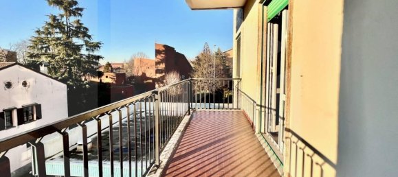 4 rooms Apartment in Monza, Italy No. 34002 12