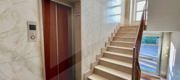 4 rooms Apartment in Monza, Italy No. 34002 7