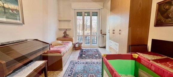 4 rooms Apartment in Monza, Italy No. 34002 34