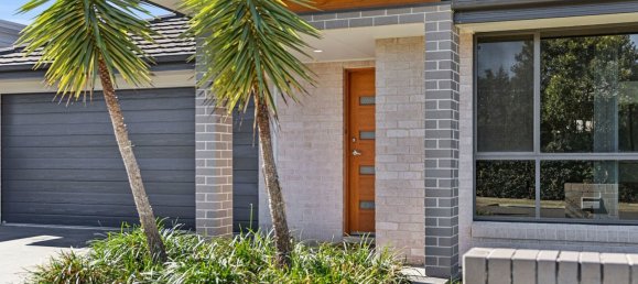 4 bedrooms House in Emerald Beach, Australia No. 192 16