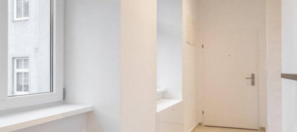 3غرفة شقة في Simmering, Austria رقم 15450 8