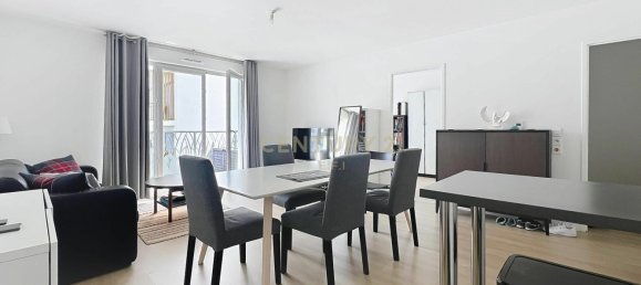 3 Schlafzimmer Wohnung in Noisy-le-Grand, France, Nr. 324580 2