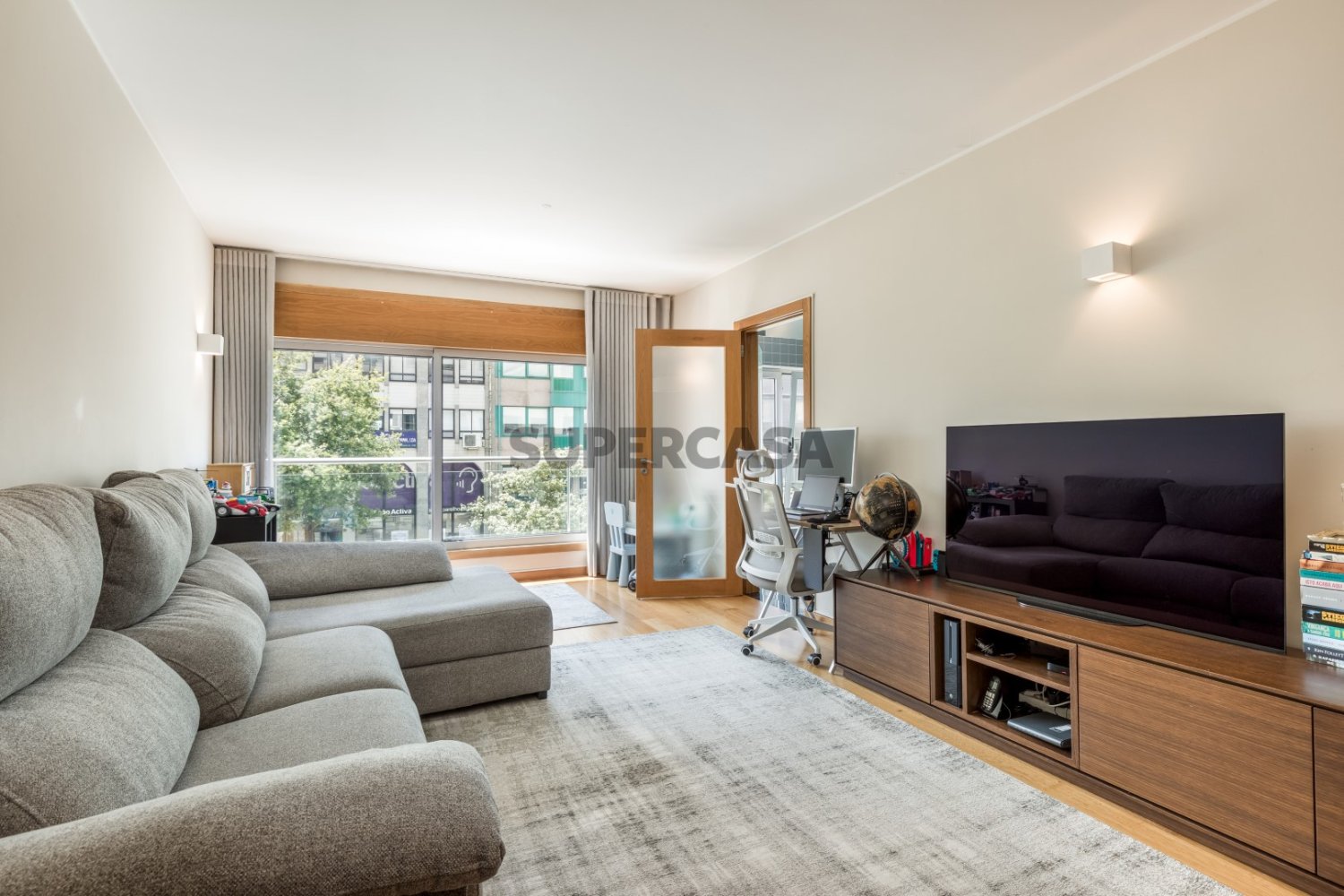 Квартира с 3 спальнями в Мая, Португалия № 258245