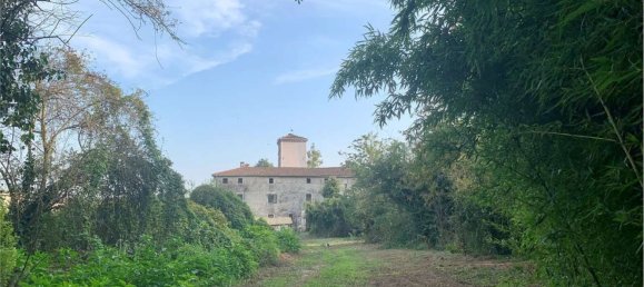 30 Schlafzimmer Haus in Momo, Italy, Nr. 335927 13